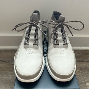 Wolf and Shepherd Crossover Mid Leather Men’s US 11 (Mocha/White)